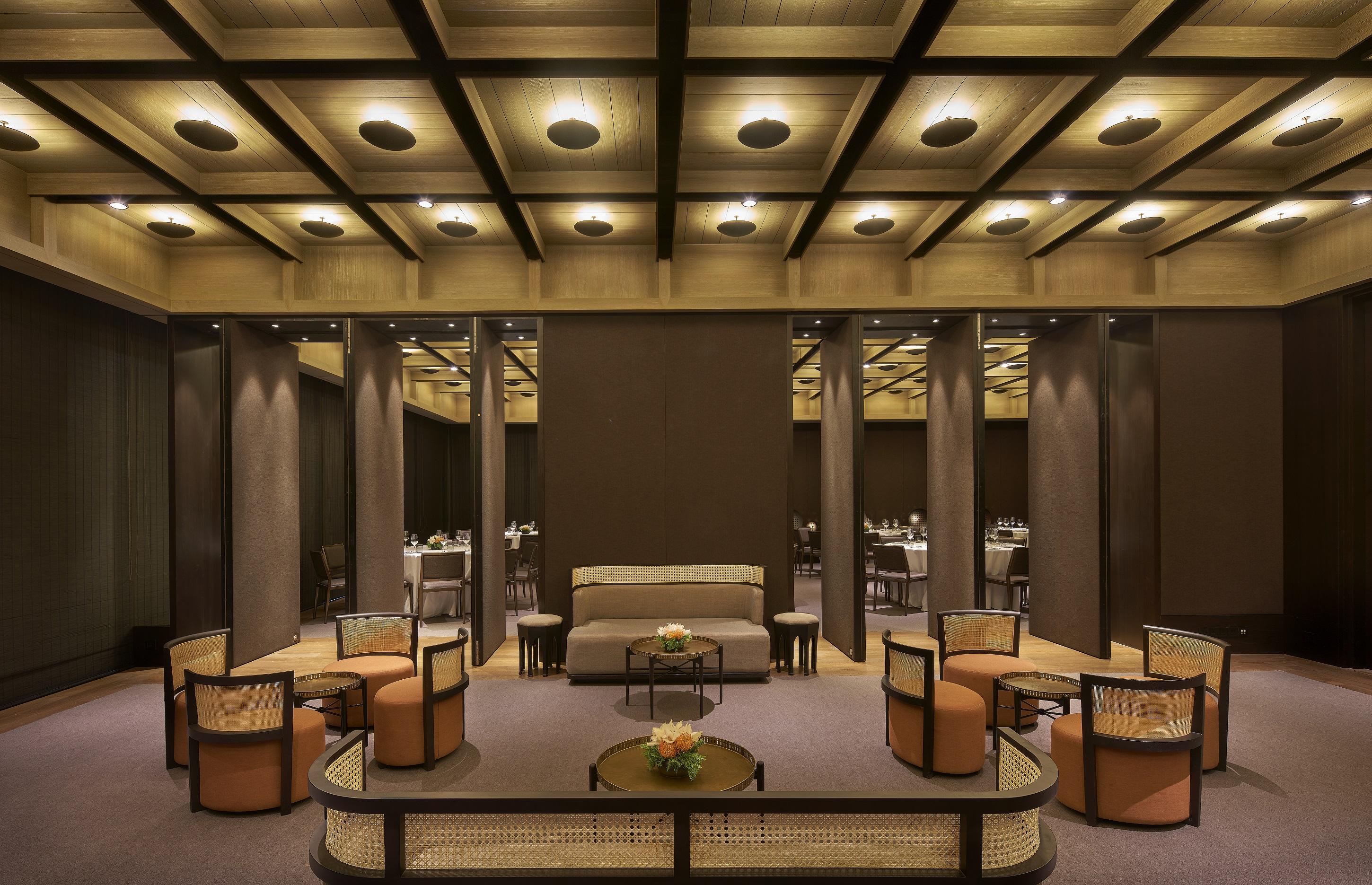 The Ruma Hotel And Residences Kuala Lumpur Exteriér fotografie The interior of the restaurant