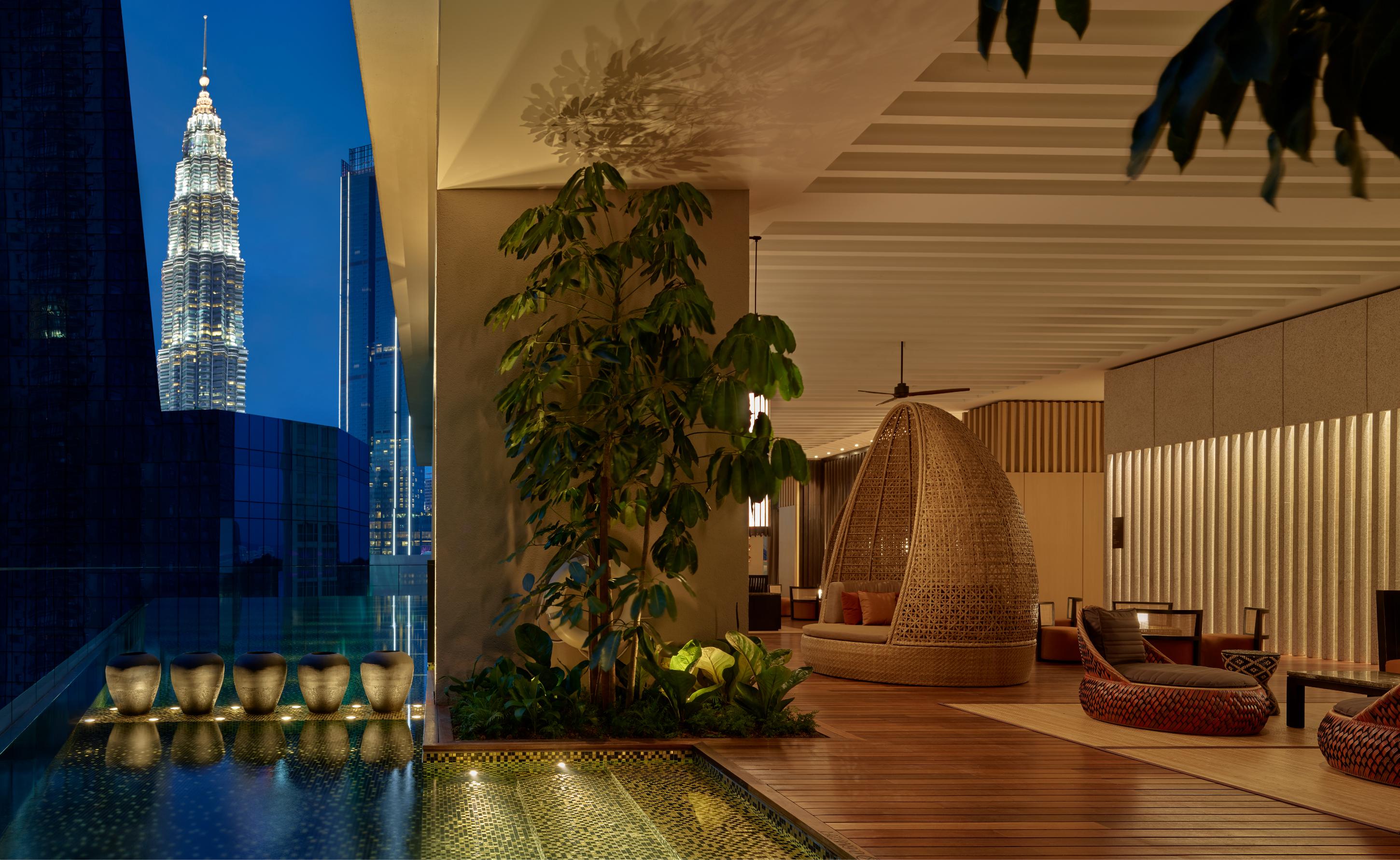 The Ruma Hotel And Residences Kuala Lumpur Exteriér fotografie The hotel's lobby