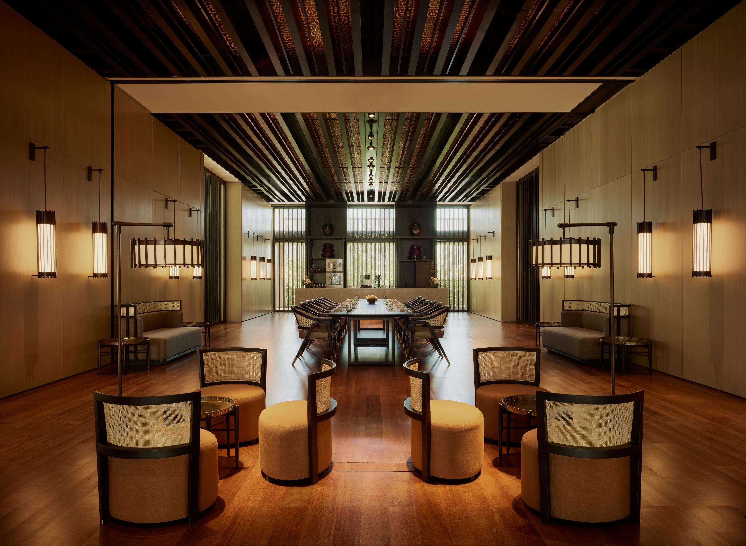 The Ruma Hotel And Residences Kuala Lumpur Exteriér fotografie The interior of the lounge